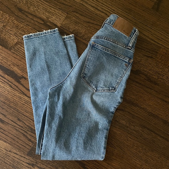 Madewell The Mom Jean Vintage Wash - 23 - Picture 4 of 7
